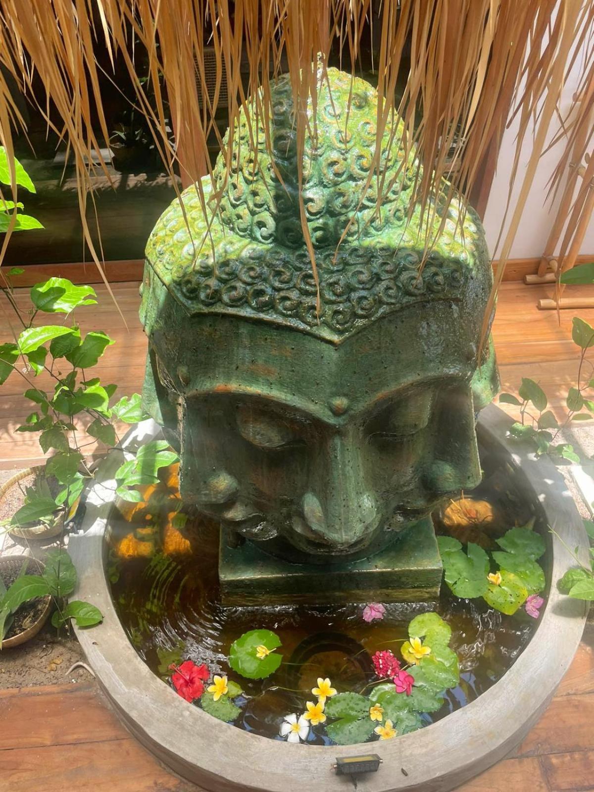 Mandala Beach Healing Rooms Gili Air Luaran gambar
